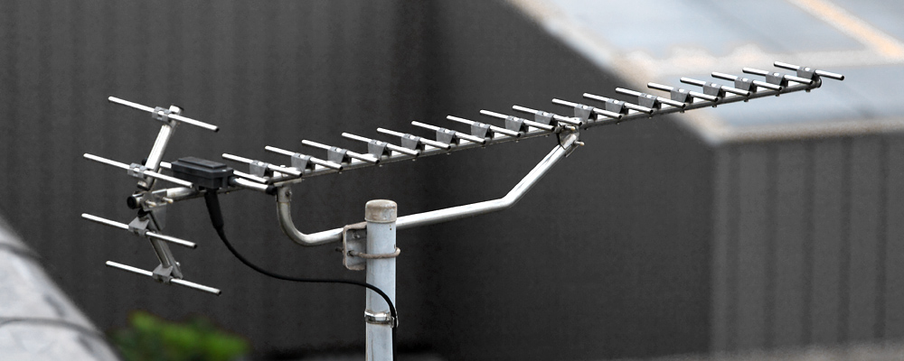 TẦN SỐ SIÊU CAO UHF (Ultra high frequency) UHF lemokilo.com 1